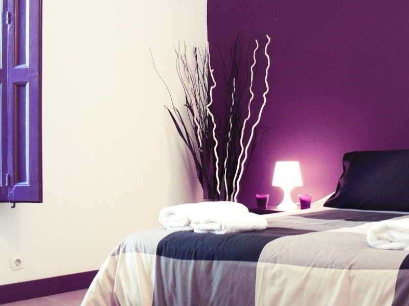 Ella Hostel Barcelone Extérieur photo